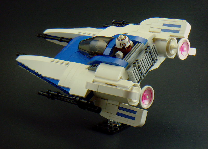 Illustration for article titled Redesigning Star Wars' Coolest Vehicles (Using LEGO)